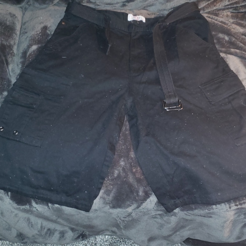 Brooklyn basement cargo shorts